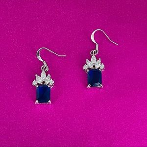 💎4/$30💎Emerald Cut Royal Blue Drop and Dangle Earring